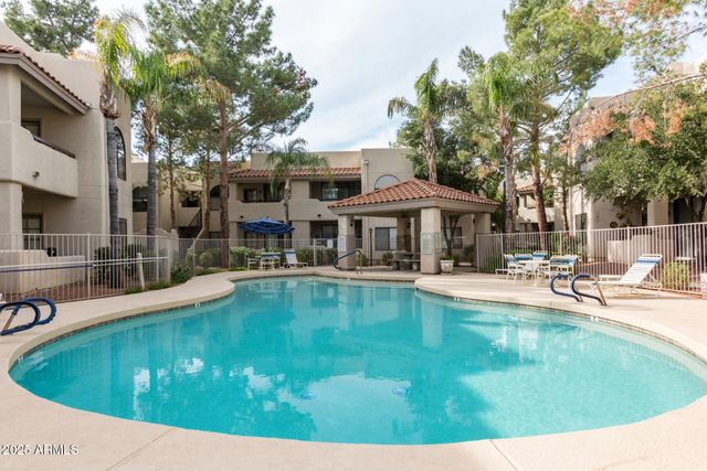 750 E NORTHERN Avenue 2005, Phoenix, AZ 85020