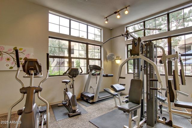 750 E NORTHERN Avenue 2005, Phoenix, AZ 85020