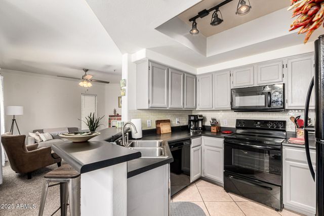 750 E NORTHERN Avenue 2005, Phoenix, AZ 85020