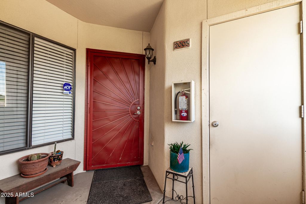 750 E NORTHERN Avenue 2005, Phoenix, AZ 85020