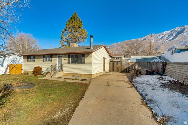455 S 300 E, Santaquin, UT 84655