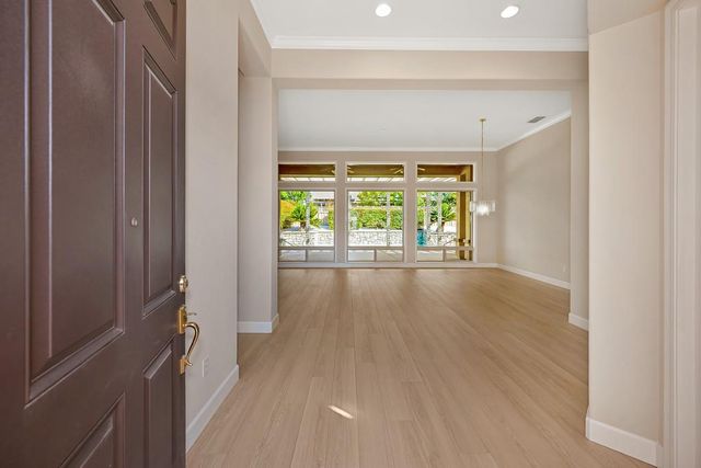 1890 Creekcrest Ln, Lincoln, CA 95648