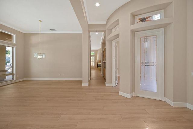 1890 Creekcrest Ln, Lincoln, CA 95648