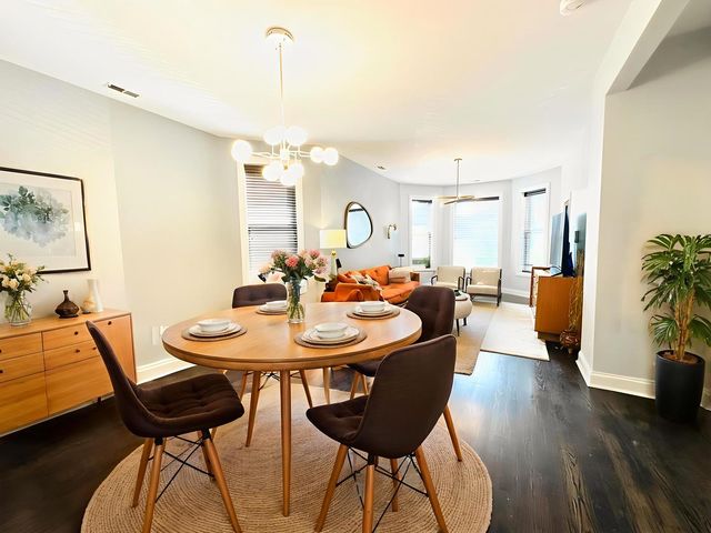 2523 N Kimball Avenue 2, Chicago, IL 60647
