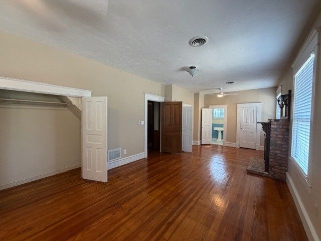 415 W Franklin Street, Waxahachie, TX 75165