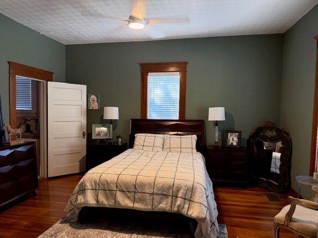 415 W Franklin Street, Waxahachie, TX 75165