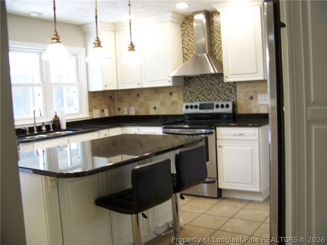 6829 TOWBRIDGE Road, Fayetteville, NC 28306