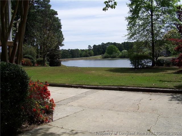 6829 TOWBRIDGE Road, Fayetteville, NC 28306