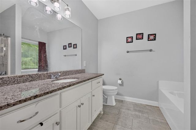 4307 Pearhaven Lane SW, Gainesville, GA 30504