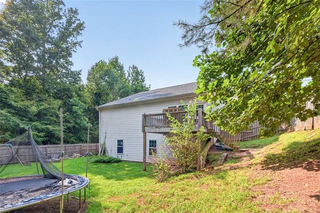 4307 Pearhaven Lane SW, Gainesville, GA 30504