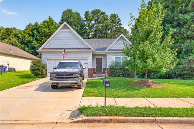 4307 Pearhaven Lane SW, Gainesville, GA 30504