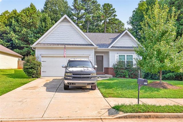 4307 Pearhaven Lane SW, Gainesville, GA 30504