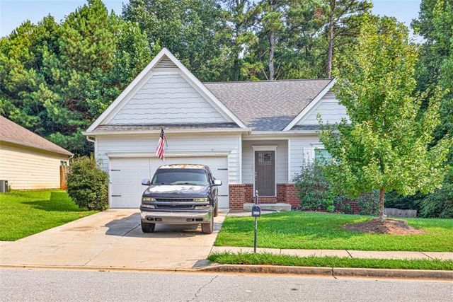 4307 Pearhaven Lane SW, Gainesville, GA 30504