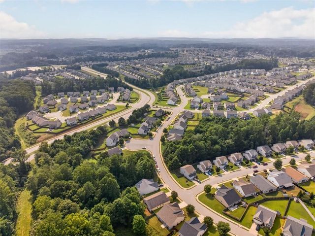 4307 Pearhaven Lane SW, Gainesville, GA 30504