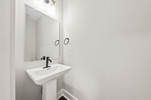 5876 Hwy 165, Ravenel, SC 29470