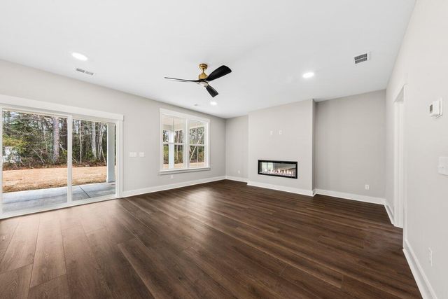 5876 Hwy 165, Ravenel, SC 29470