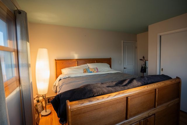 621 N Forest Avenue, Mount Prospect, IL 60056