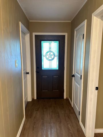 204 N Porch Street, Tioga, TX 76271