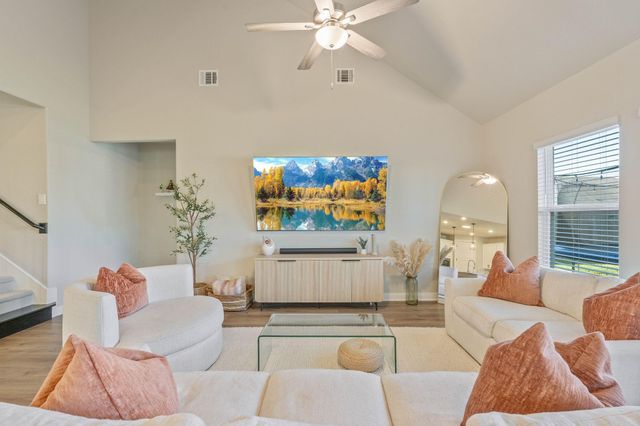 17812 Hanson Ridge Drive, Montgomery, TX 77316