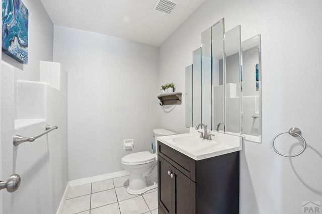 26 Altadena Dr, Pueblo, CO 81005