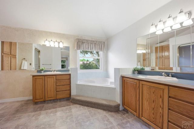 26 Altadena Dr, Pueblo, CO 81005