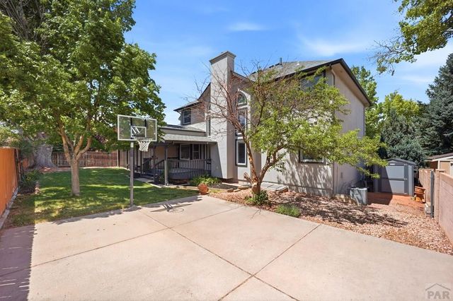 26 Altadena Dr, Pueblo, CO 81005