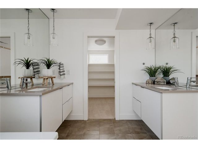 3724 Quivas St, Denver, CO 80211