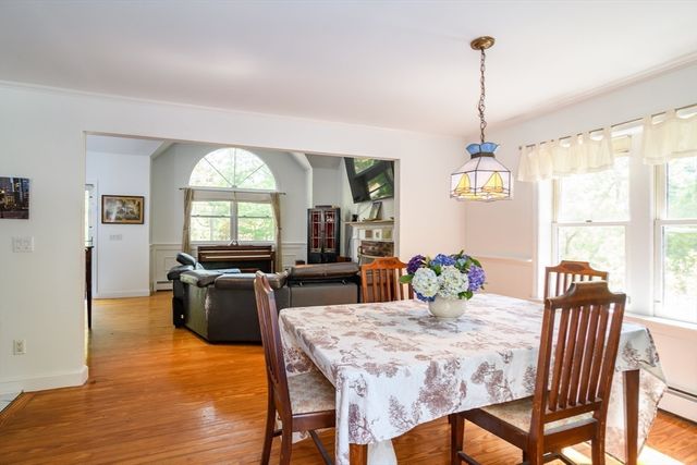191 James Cir, Mashpee, MA 02649