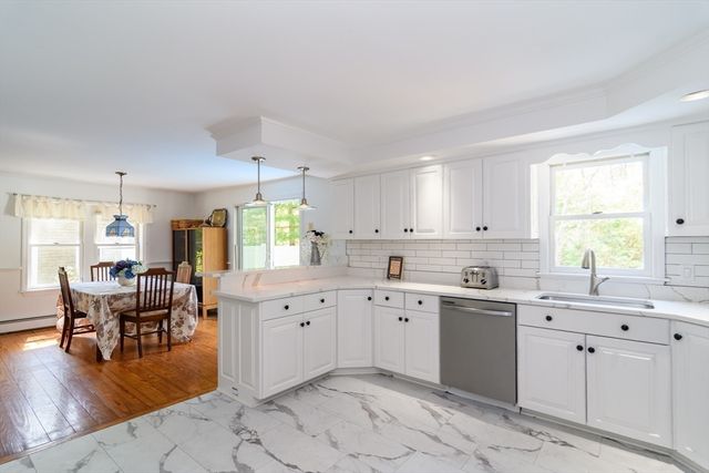 191 James Cir, Mashpee, MA 02649