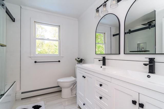 191 James Cir, Mashpee, MA 02649
