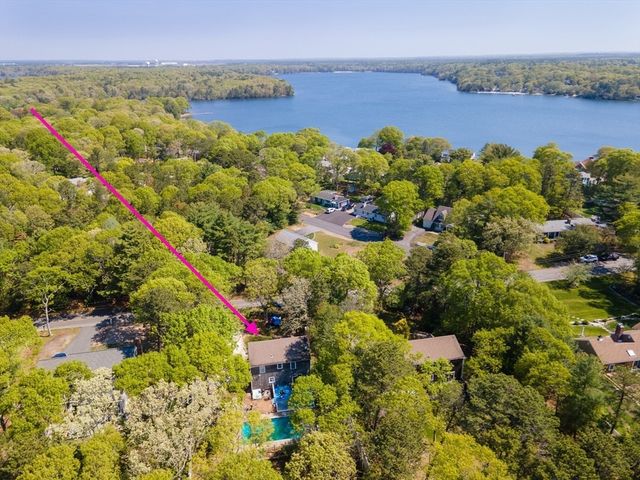 191 James Cir, Mashpee, MA 02649