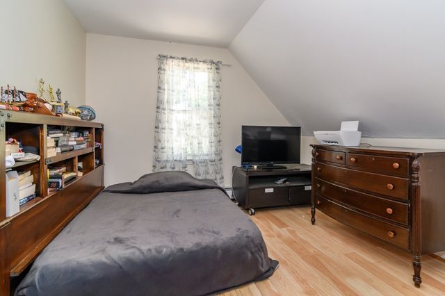 191 James Cir, Mashpee, MA 02649