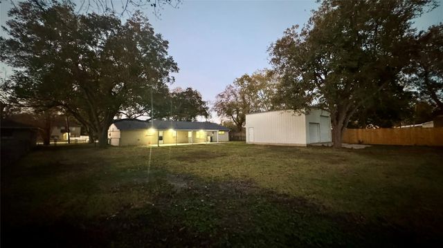 202 Massey Tompkins Road, Baytown, TX 77521