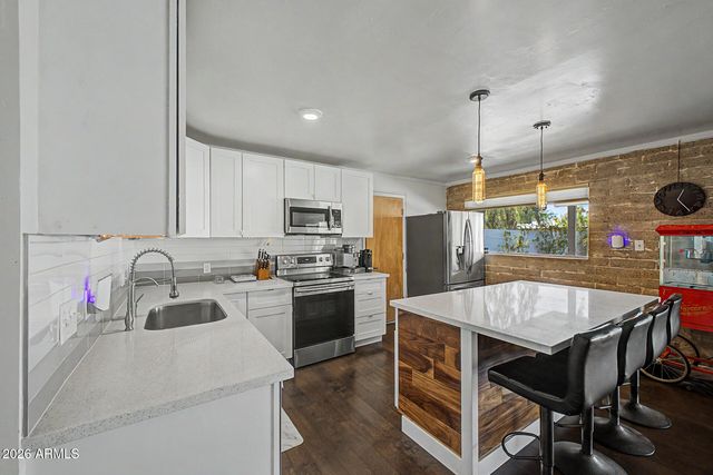 1808 N 80TH Place, Scottsdale, AZ 85257