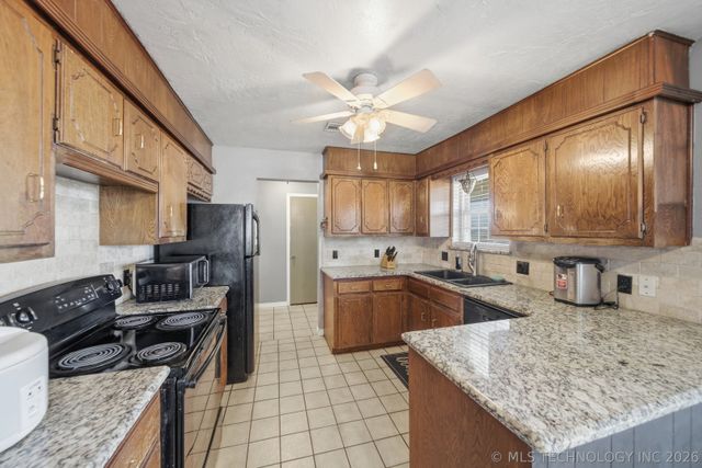 31717 S Earlene Avenue, Inola, OK 74036