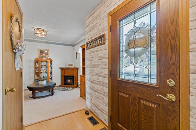 300 Fox Trail Drive, Sunbury, OH 43074