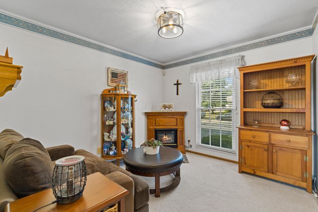 300 Fox Trail Drive, Sunbury, OH 43074