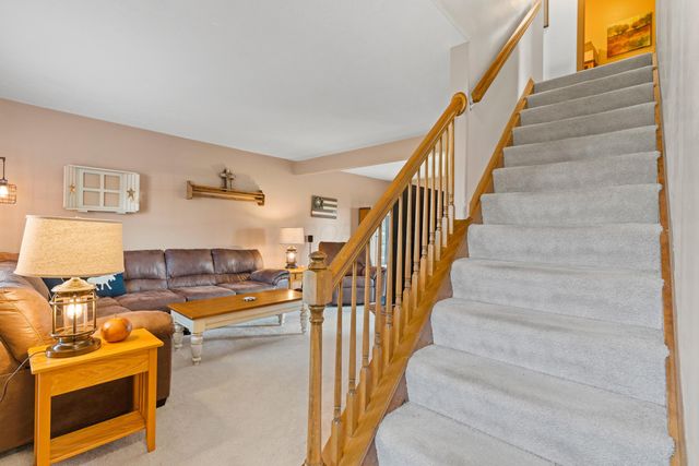 300 Fox Trail Drive, Sunbury, OH 43074