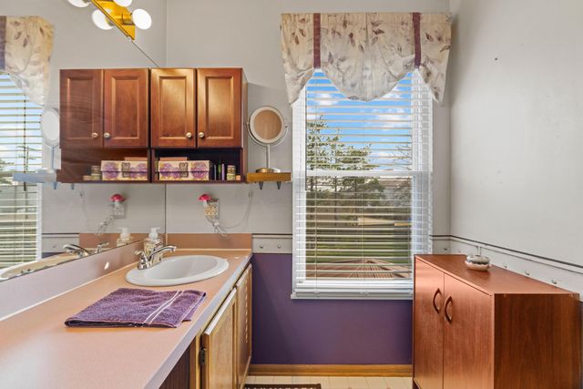 300 Fox Trail Drive, Sunbury, OH 43074