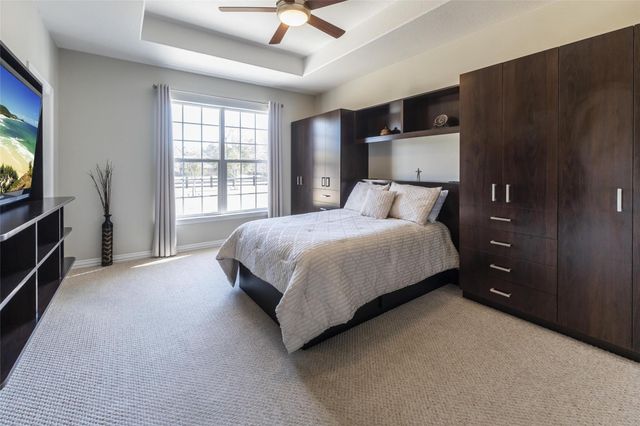 33519 Hillside Drive, Pinehurst, TX 77362