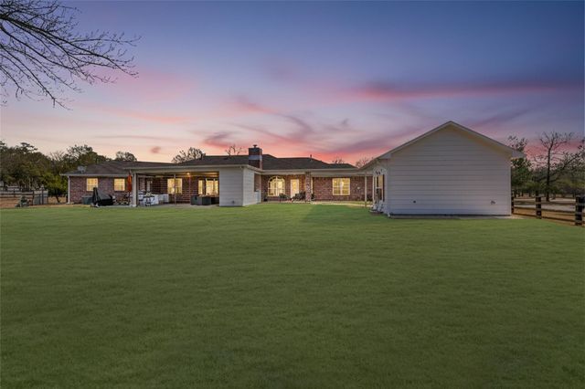 33519 Hillside Drive, Pinehurst, TX 77362