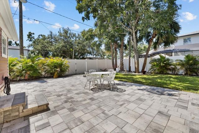 7315 S MASCOTTE STREET, Tampa, FL 33616