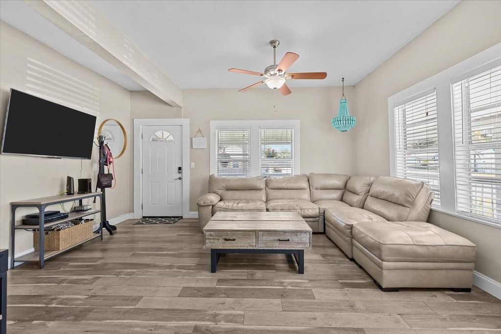 Image 5 of property listing at 7315 S MASCOTTE STREET, Tampa, FL 33616