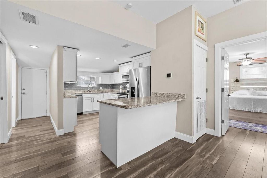 Image 6 of property listing at 7315 S MASCOTTE STREET, Tampa, FL 33616