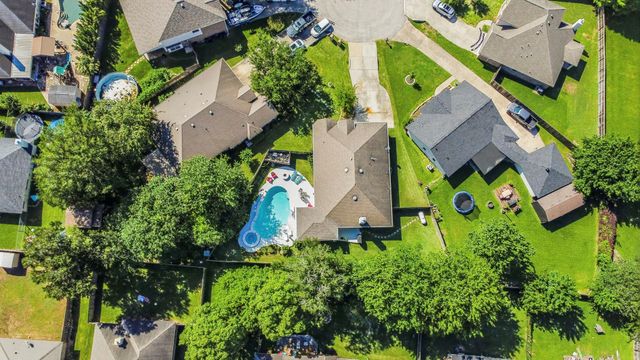 10802 Windswept, Montgomery, TX 77356