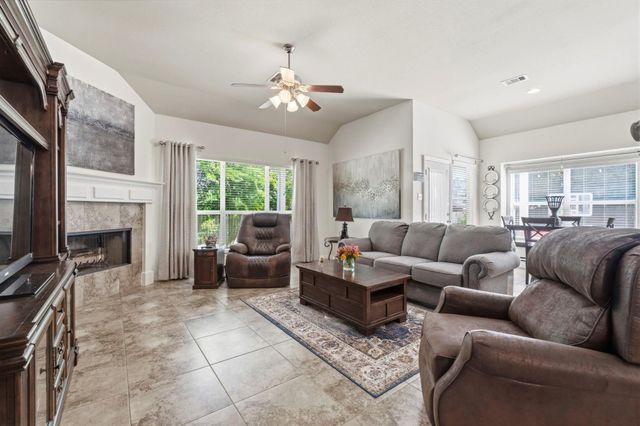 10802 Windswept, Montgomery, TX 77356
