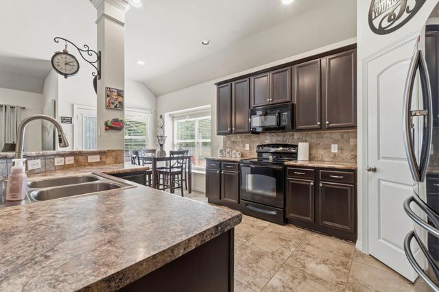 10802 Windswept, Montgomery, TX 77356