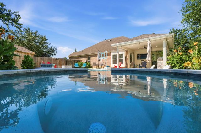 10802 Windswept, Montgomery, TX 77356
