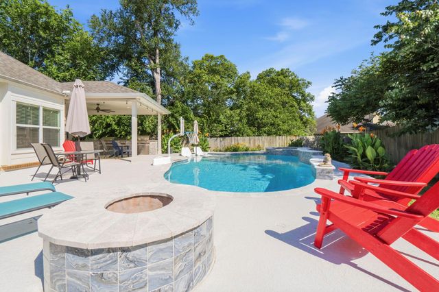 10802 Windswept, Montgomery, TX 77356