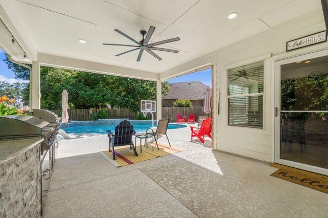 10802 Windswept, Montgomery, TX 77356